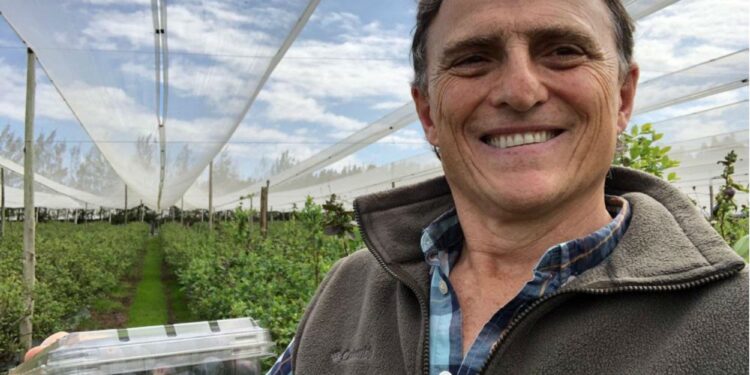 Tras la semana del arándano, Alejandro Pannunzio lamenta la poca bola del gobierno a las necesidades de esa economía regional