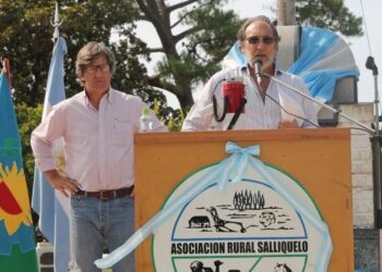 ¿Por qué están tan enojados los productores? “No hay confianza en la economía debido a esta mezcla de comunismo con truchismo”, dice Arnoldo Mazzino