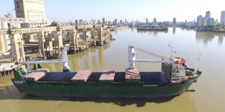 Cancillería celebra: Una empresa estatal china promete incrementar 25% sus compras de poroto de soja