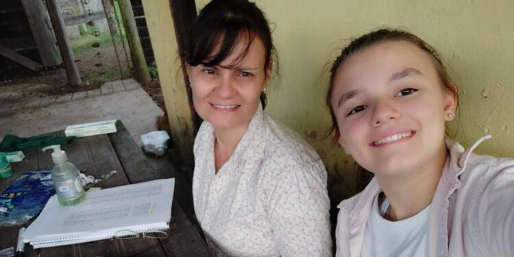 Daily Geraldo trabaja en un campo ganadero en Formosa y afirma que las mujeres rurales “podemos acceder a muchas cosas, pero con educación y esfuerzo”