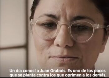 Dolores, la hermana del ex ministro Etchevehere, donó tierras para hacer una colonia agroecológica con Juan Grabois. Su familia denunció una usurpación