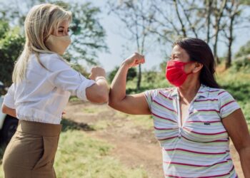 Día internacional de la Mujer Rural: ¿Qué intentan decir la FAO, Fabiola Yáñez y miles de mujeres que se organizan cada día en el país?