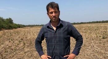 ¿Por qué están tan enojados los productores? El tucumano Osvaldo Martín explica que allá no llueve hace 170 días, pero mucho más tiempo lleva el desinterés de los gobiernos