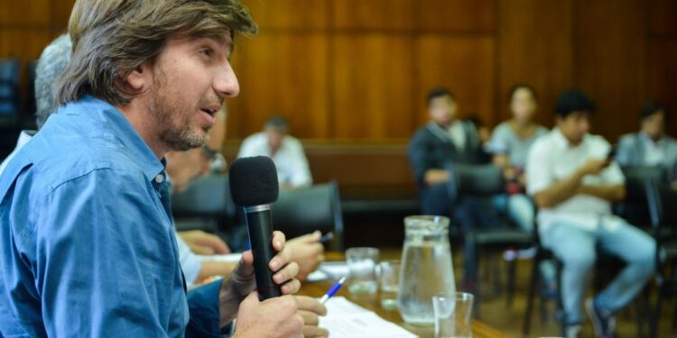 ¿Por qué están tan enojados los productores? El mendocino Sebastián Lafalla dice que la política “se  lava las manos” y pide al Estado que recupere “el rol del árbitro que imparte justicia”