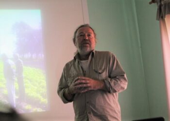 Los padres de la agroecología: “El costo ambiental que tiene el sistema agrícola actual no lo mira ni evalúa nadie”, advierte Eduardo Spiaggi