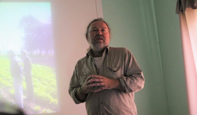 Los padres de la agroecología: “El costo ambiental que tiene el sistema agrícola actual no lo mira ni evalúa nadie”, advierte Eduardo Spiaggi