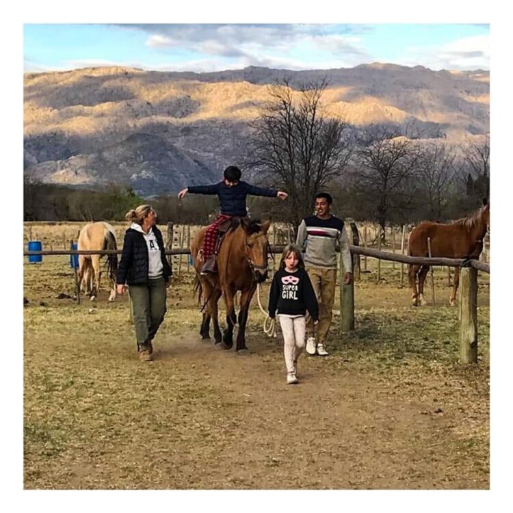 Sabores y saberes: El agrónomo Gustavo Sánchez se fue a vivir a Las Calles e inspiró con un recuerdo la “Fiesta de la Carne en Fardo”