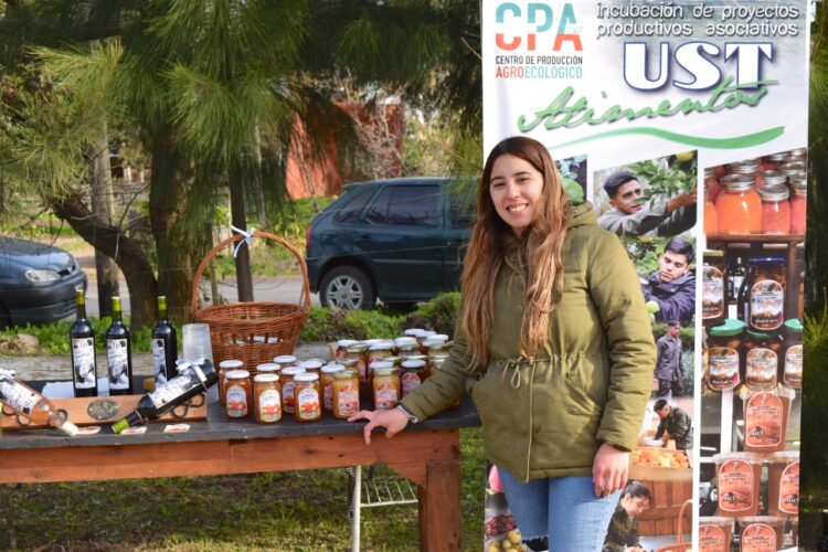 “De ser enterradores de basura, aprendimos a ser productores agroecológicos”, dice Mario Barrios, que lidera un proyecto cooperativo para recuperar la costa de Villa Domínico