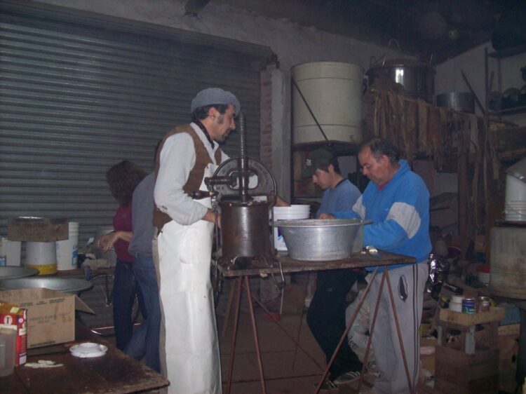 Gustavo González integra “El Rejunte” de San Andrés de Giles: Tiene las ganas intactas de reflotar la Fiesta del Chancho Asado con pelo