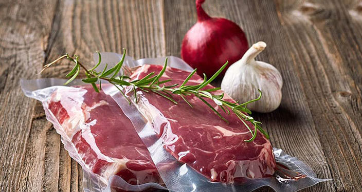 Eduardo Malis, uno de los que más sabe sobre carne argentina, se lanzó a vender por internet cortes vacunos escogidos por él