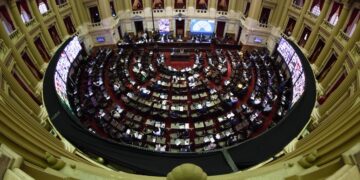 Dos reveses previsibles: el oficialismo consiguió media sanción para el impuesto a las grandes fortunas y para la ley de manejo del fuego