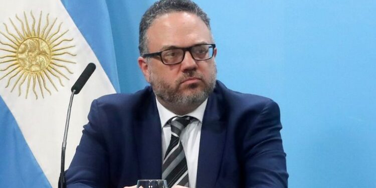 Si buscas avances, hablá con Kulfas: El ministro de Producción se involucra con sectores que antes manejaba Agricultura