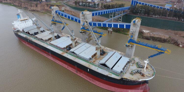 ¿Por qué las terminales portuarias de ACA siguen operando normalmente en el momento más álgido del paro?