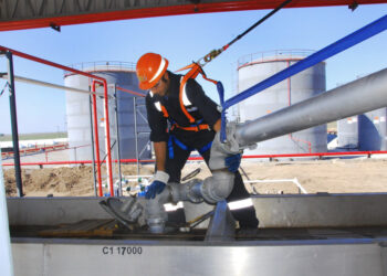 Insólito: Una resolución judicial dejó en evidencia que el gobierno paga a las fábricas etanoleras un precio 27% inferior al correspondiente