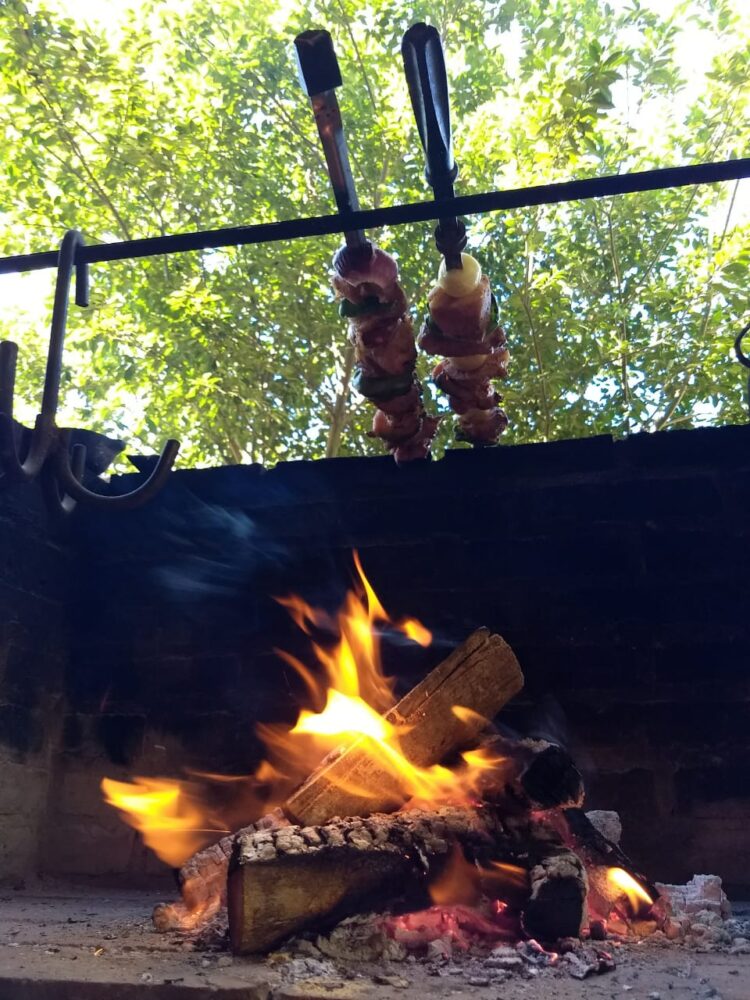 Luego de recorrer medio mundo, el chef Lisandro Martínez se aquerenció de Capioví: Los sabores de Misiones para estos festejos de fin de año