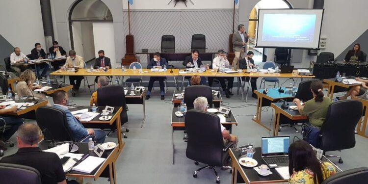 Cepo a la fábrica de divisas: Una ley promovida por el gobierno de La Pampa deja fuera de producción a 40.000 hectáreas agrícolas