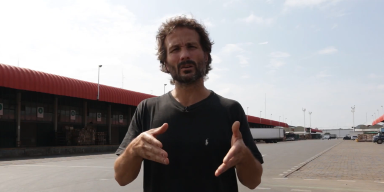 Nahuel Levaggi no se “abatata”: Defiende su gestión en el Mercado Central y lanza nuevas herramientas para los pequeños productores