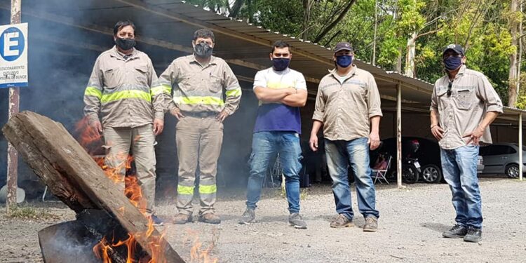 Sigue el paro total de aceiteros: ¿Por qué no pueden ponerse de acuerdo?