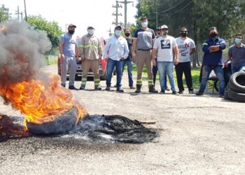 Sigue sin solución el conflicto gremial que provocó la paralización del comercio de granos