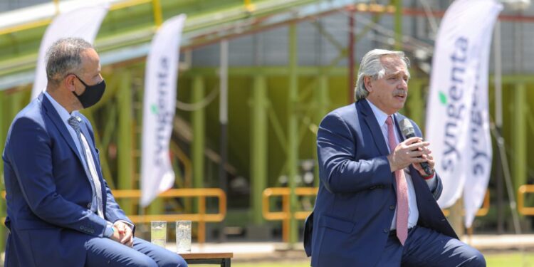 ¿Syngenta exportadora?: La empresa de insumos tiene 2,5 millones de toneladas de granos por canjes y aspira a exportarlas con nombre propio