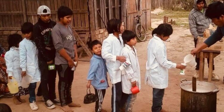 De Marcos Juárez a Ingeniero Juárez: El productor Hugo Biga decidió donar su compensación para hacer un pozo de agua para los wichi de Formosa