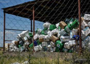 A cuatro años de la ley que obliga reciclar los envases de agroquímicos, solo cuatro provincias cuentan con centros de recepción de los bidones