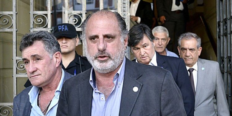 El otro balance: “Cuánto más nos ajustan la cincha a nosotros, más grande le queda el poncho a ellos”, dijo Jorge Chemes sobre la gestión de Alberto