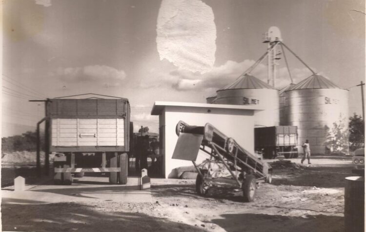 La historia de un acopio que se supo diversificar: Ramón Rosa & Cía