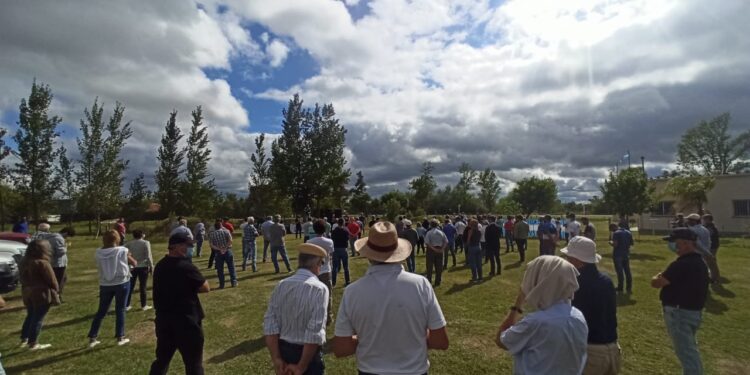 CRA alertó que el kirchnerismo volvió a implementar “un sistema discrecional de peajes y aportantes” en el comercio exterior agrícola