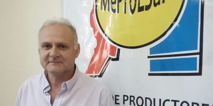 Fernando Córdoba asegura que los problemas de la lechería se arreglan con un fondo anticíclico que permita desdoblar precios