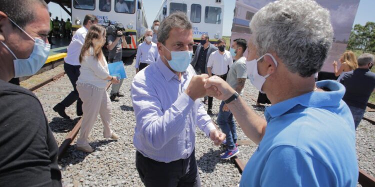 Los transportistas autoconvocados se fueron de la reunión con Sergio Massa con la promesa de una pronta respuesta