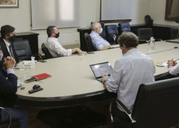 Se reunió la “mesa intersectorial del maíz” para intentar definir el tercer método de desacoplamiento del valor interno del cereal