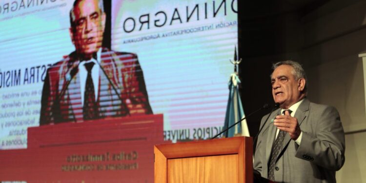 Carlos Iannizzotto prometió renunciar a su cargo en el Estado si se concretaba la designación en el INAES de un hombre del Movimiento Evita