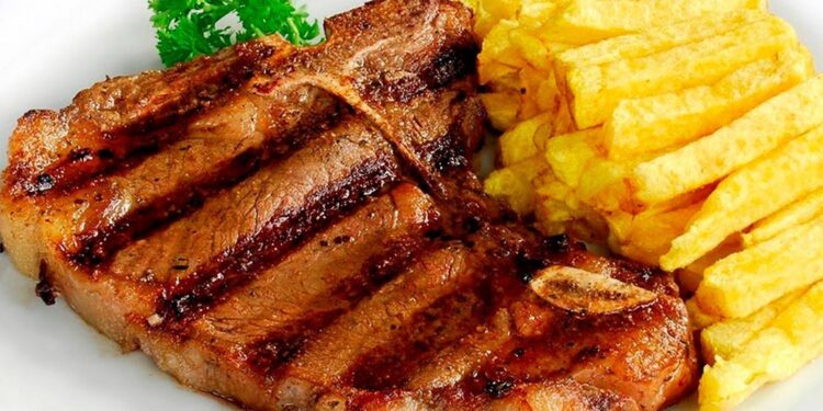 Los números de la carne en 2020: Se exportó 29% de la producción y el consumo terminó el año por debajo de 50 kilos, el peor registro de la historia