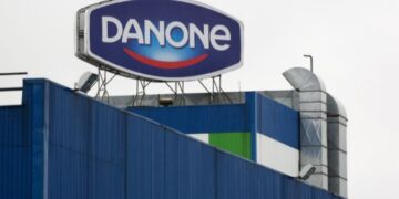 AgroEmpresas: Danone, SanCor y ARSA, tres lácteas en problemas que achican, cierran o venden