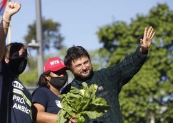 El aguante de los “todes”: Organizaciones sociales, gremiales y campesinas respaldaron el cierre de las exportaciones de maíz