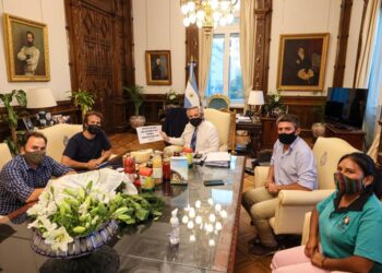 Alberto Fernández se reunió con representantes de la agricultura familiar: Pero lo mantuvo en secreto