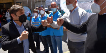 Menos mal que sobran divisas: Hace 18 días que no pueden ingresar camiones con granos a los puertos de Quequén y Bahía Blanca