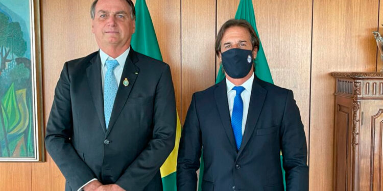 Buena suerte Argentina: Lacalle Pou y Bolsonaro se reunieron para consensuar una “flexibilización” comercial del Mercosur