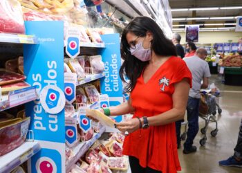 El problema original es el “desacople” de los salarios de los trabajadores argentinos: Las intervenciones sólo agravan la situación