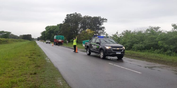 Todos los corredores de granos del país solicitaron al gobierno que desactive piquetes de transportistas para garantizar el libre tránsito