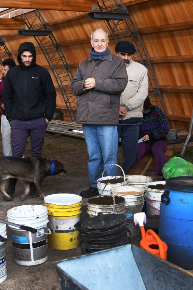 Antonio Lattuca fue pionero de la agroecología urbana en Rosario: Con 70 años, ahora apuesta a demostrar que se puede hacer a escala extensiva