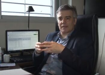 El empresario textil Damián Regalini aclara su posición “sobre David Ricardo y el objetivo de las políticas comerciales”