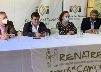 Otro frente de conflicto para la Mesa de Enlace: El gremio de trabajadores rurales quiere disolver la histórica sociedad en el Renatre