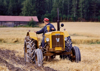 La fabricante de maquinaria Valtra cumple 70 años de edad, pero no se jubila