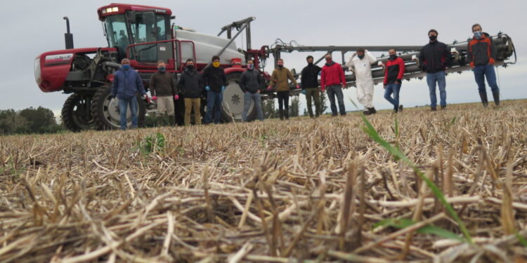 Atención BCRA: con los equipos de pulverizaciones dirigidas es posible ahorrar casi 30 dólares por hectárea