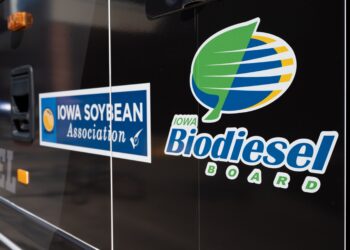 Escenario inédito: EE.UU. está a un paso de quedarse sin soja y el maíz va en el mismo camino