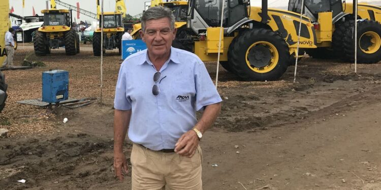 Scoppa pidió a los contratistas que hagan respetar las listas de precios de cosecha: “No deberíamos competir tanto entre nosotros y ponernos firmes”