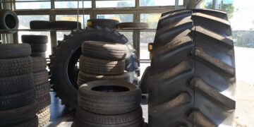 Peligra la cosecha argentina de soja por el faltante de neumáticos: “Máquina que ande dando vueltas y se le rompa una cubierta va a quedar parada”