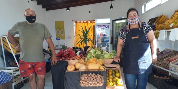 Con Tiks Toks, creatividad y huerta agroecológica, a Flor y a Atilio les va cada vez mejor en “Lo de Miche”